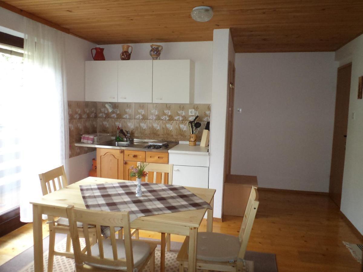 Ferienwohnung Apartma Podlogar Golica Triglav Jesenice Exterior foto